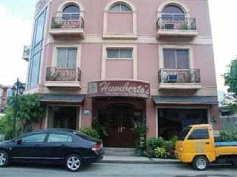 Oyo 414 Humberto'S Hotel Davao City Exteriér fotografie